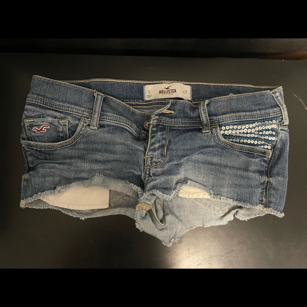 Size 5 sequined hollister jean shorts